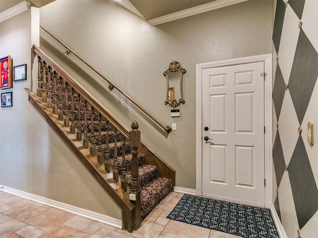 305 Hamptonridge Road, Edmond, OK 73034