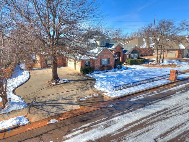 305 Hamptonridge Road, Edmond, OK 73034