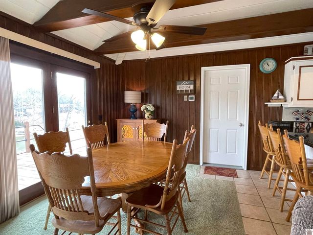 98 S Lakeshore Dr, Cadiz, KY 42211