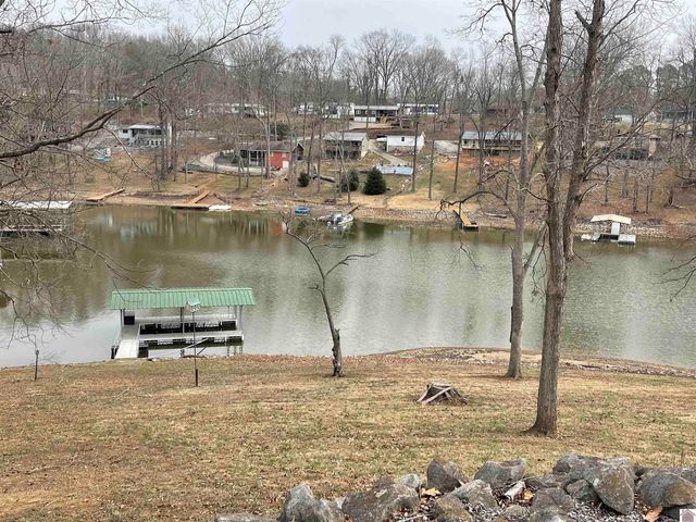 98 S Lakeshore Dr, Cadiz, KY 42211