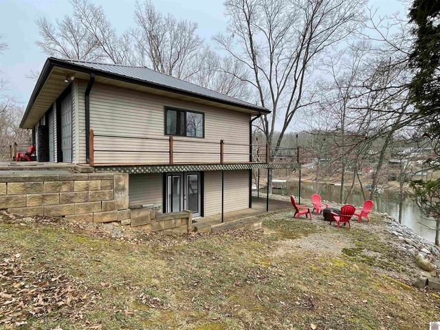 98 S Lakeshore Dr, Cadiz, KY 42211