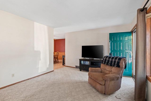 1210 BUCHANAN STREET, Little Chute, WI 54140