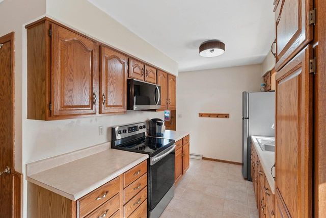 1210 BUCHANAN STREET, Little Chute, WI 54140