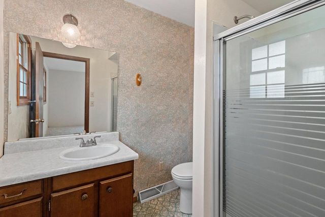 1210 BUCHANAN STREET, Little Chute, WI 54140