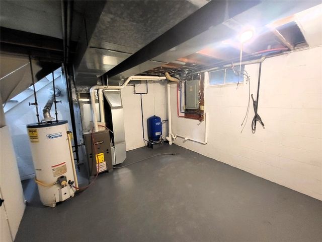 12336 LESLIE Road, Meadville, PA 16335