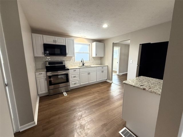 12336 LESLIE Road, Meadville, PA 16335