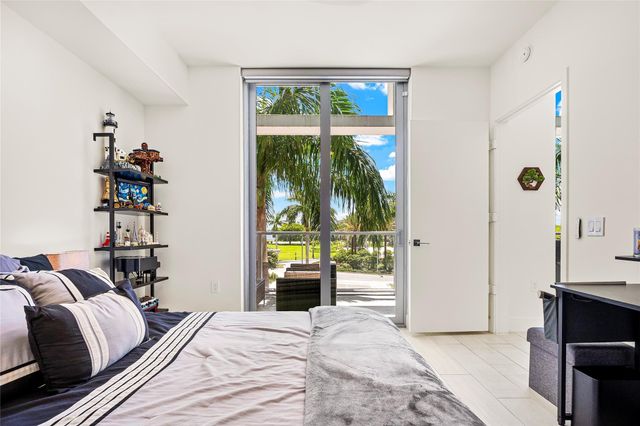 2000 METROPICA Way 216, Sunrise, FL 33323