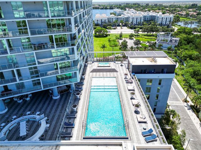 2000 METROPICA Way 216, Sunrise, FL 33323