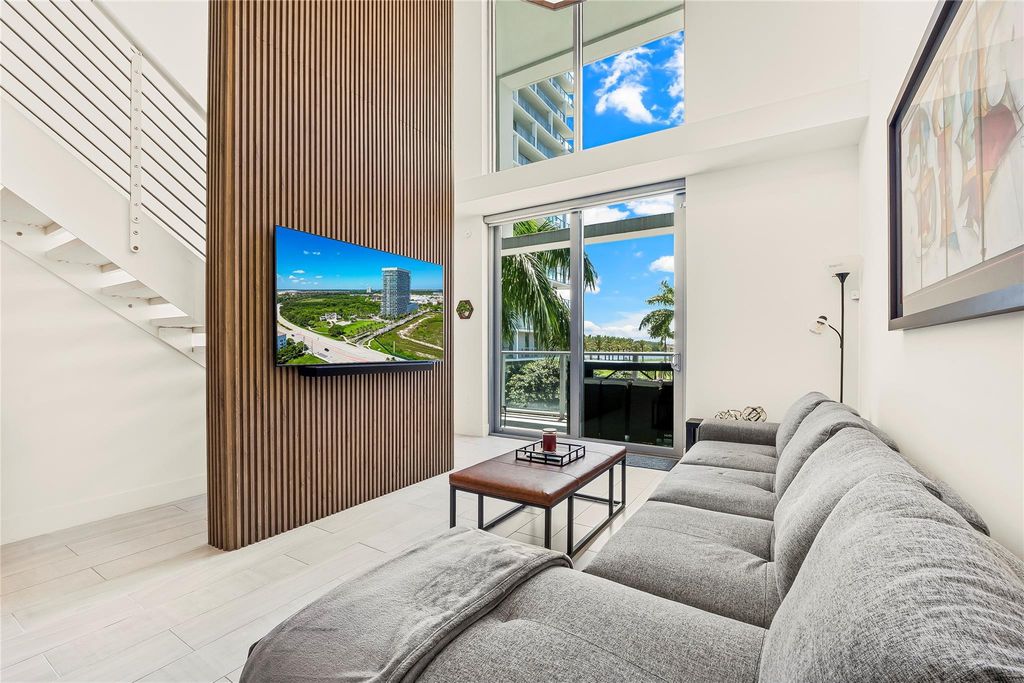 2000 METROPICA Way 216, Sunrise, FL 33323