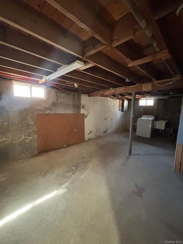 26 Adams Street, Hicksville, NY 11801