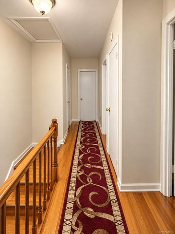 3619 Laconia Avenue, Bronx, NY 10469