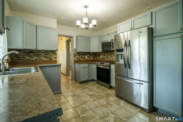 432 South Main Street, West Hartford, CT 06110