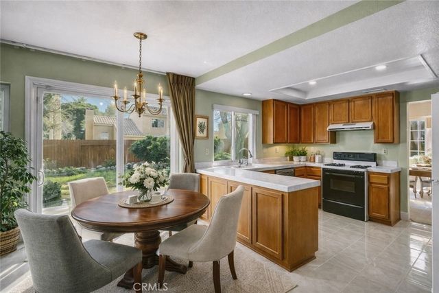 37230 45th St E E, Palmdale, CA 93552