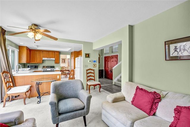 37230 45th St E E, Palmdale, CA 93552