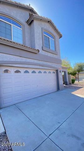 1105 E WONG Way, Phoenix, AZ 85040