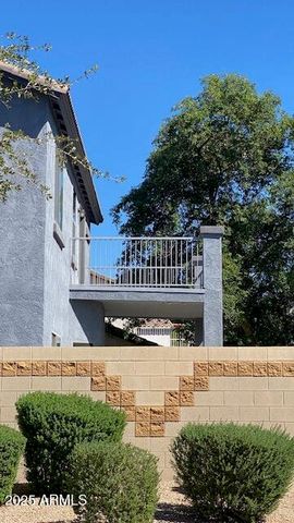 1105 E WONG Way, Phoenix, AZ 85040