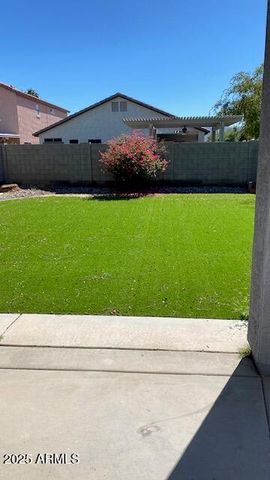 1105 E WONG Way, Phoenix, AZ 85040