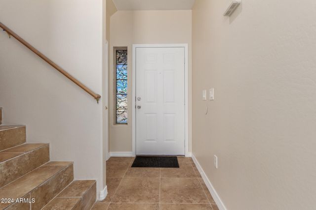 1105 E WONG Way, Phoenix, AZ 85040