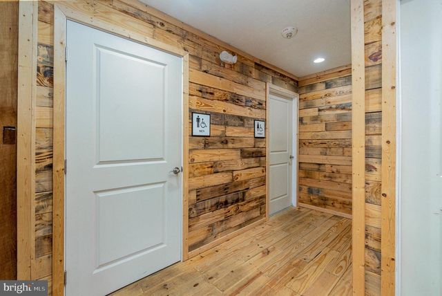 1554 WILLIAMS GROVE RD, Mechanicsburg, PA 17055