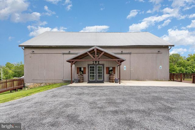 1554 WILLIAMS GROVE RD, Mechanicsburg, PA 17055