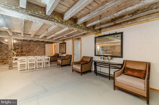 1554 WILLIAMS GROVE RD, Mechanicsburg, PA 17055