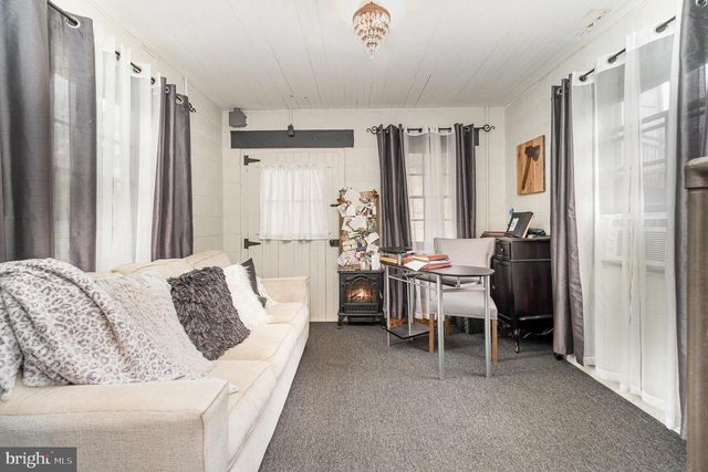 1554 WILLIAMS GROVE RD, Mechanicsburg, PA 17055