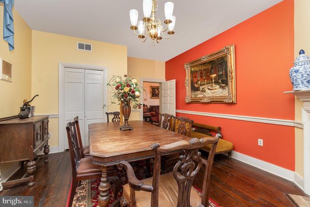 1554 WILLIAMS GROVE RD, Mechanicsburg, PA 17055