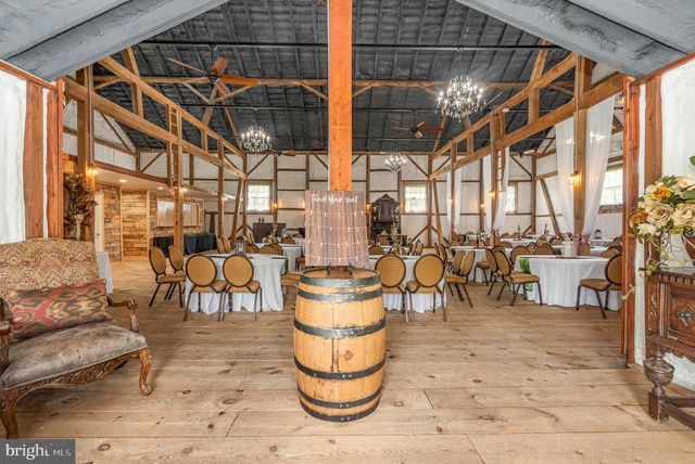 1554 WILLIAMS GROVE RD, Mechanicsburg, PA 17055