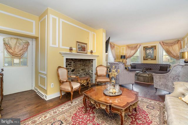 1554 WILLIAMS GROVE RD, Mechanicsburg, PA 17055