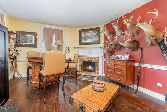 1554 WILLIAMS GROVE RD, Mechanicsburg, PA 17055