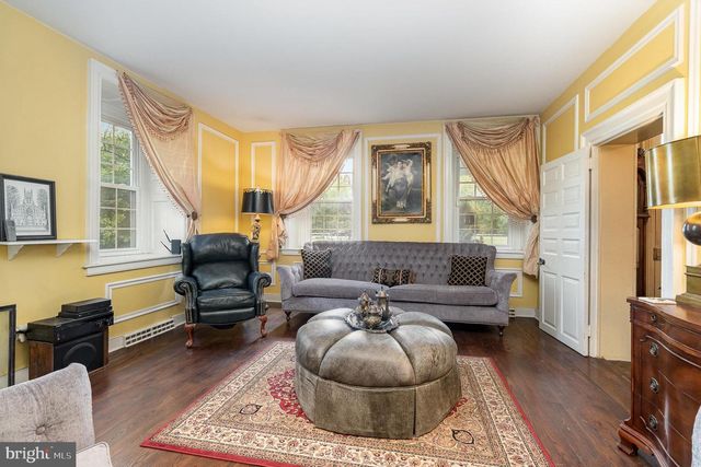 1554 WILLIAMS GROVE RD, Mechanicsburg, PA 17055