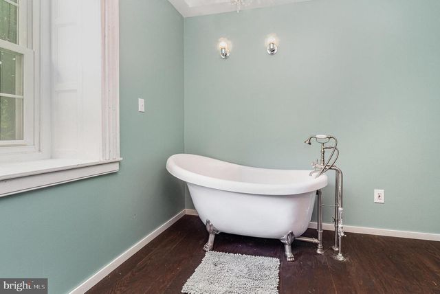 1554 WILLIAMS GROVE RD, Mechanicsburg, PA 17055