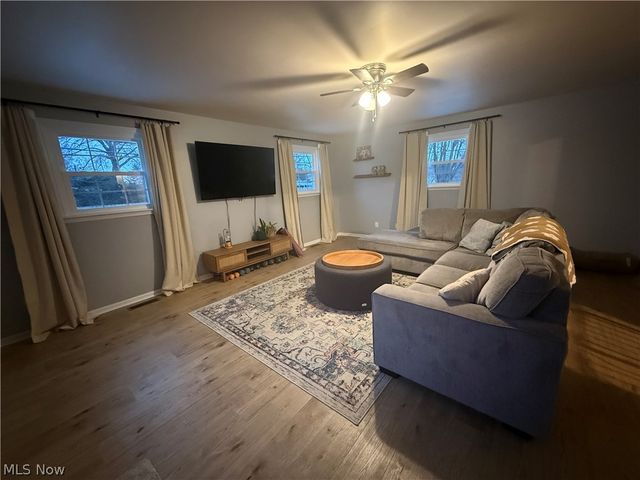 1188 Pfeifer Drive, Zanesville, OH 43701