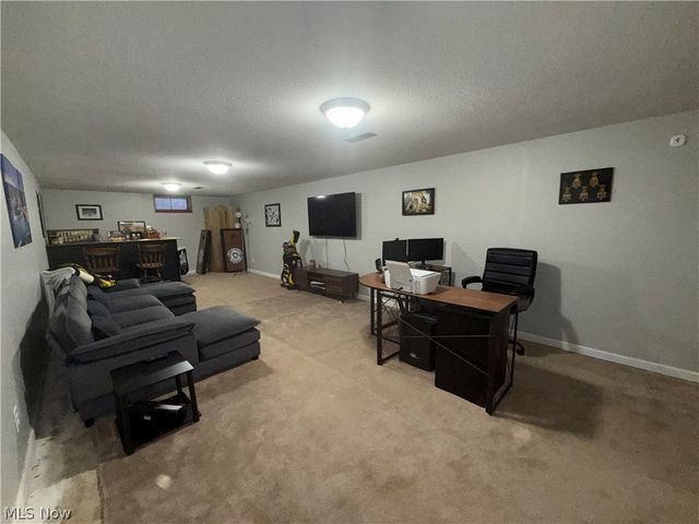 1188 Pfeifer Drive, Zanesville, OH 43701