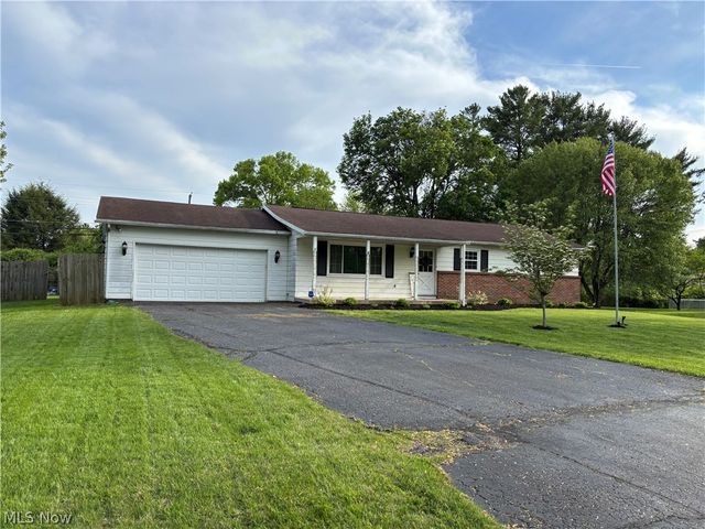 1188 Pfeifer Drive, Zanesville, OH 43701