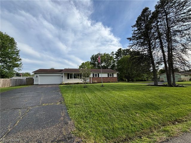 1188 Pfeifer Drive, Zanesville, OH 43701