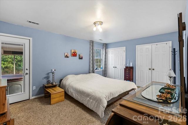 2036 Killarney Place, Charlotte, NC 28262