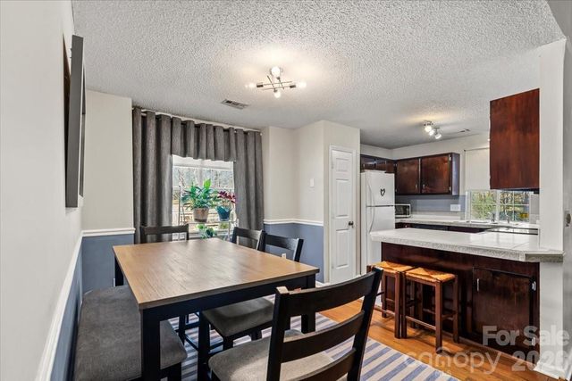 2036 Killarney Place, Charlotte, NC 28262