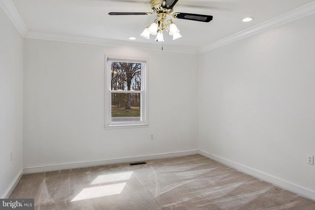 223 MANNING RD E, Accokeek, MD 20607