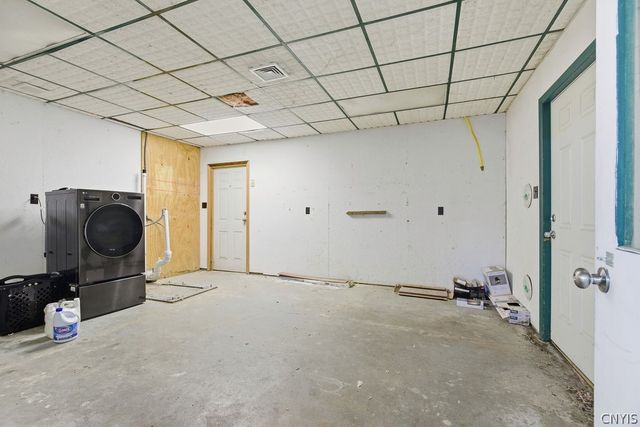 1759 County Route 37, West Monroe, NY 13167