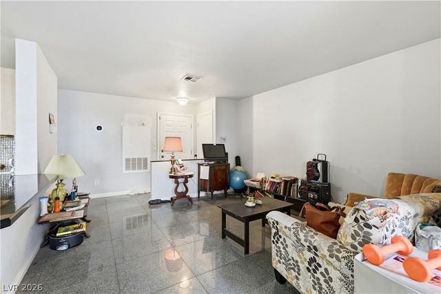 3150 Soft Breezes Dr 1205, Las Vegas, NV 89128