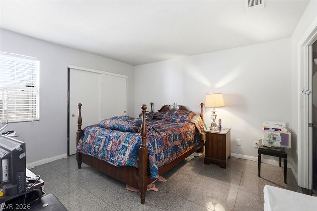 3150 Soft Breezes Dr 1205, Las Vegas, NV 89128