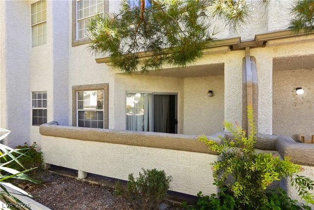 3150 Soft Breezes Dr 1205, Las Vegas, NV 89128