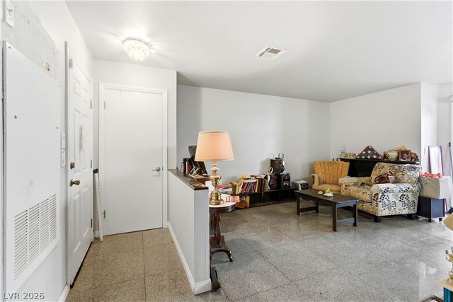 3150 Soft Breezes Dr 1205, Las Vegas, NV 89128