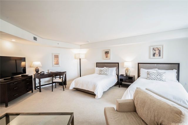 223 Saratoga Road 1312, Honolulu, HI 96815