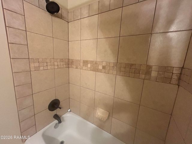 2116 Carmel Drive, Lafayette, LA 70501