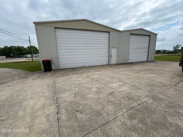 2116 Carmel Drive, Lafayette, LA 70501
