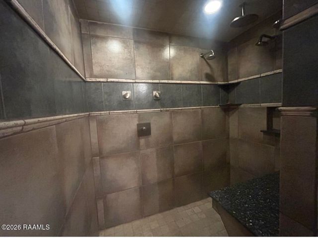 2116 Carmel Drive, Lafayette, LA 70501