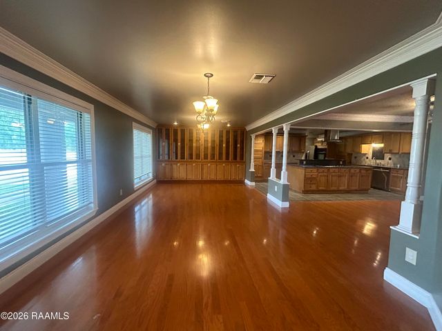2116 Carmel Drive, Lafayette, LA 70501