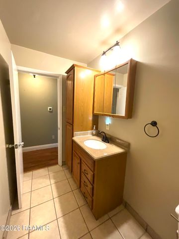2116 Carmel Drive, Lafayette, LA 70501